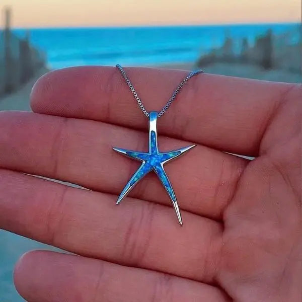 Collana con Ciondolo Stella Marina in Argento con Opale Blu