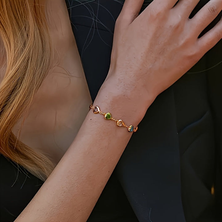 Bracciale unico a forma di cuore
