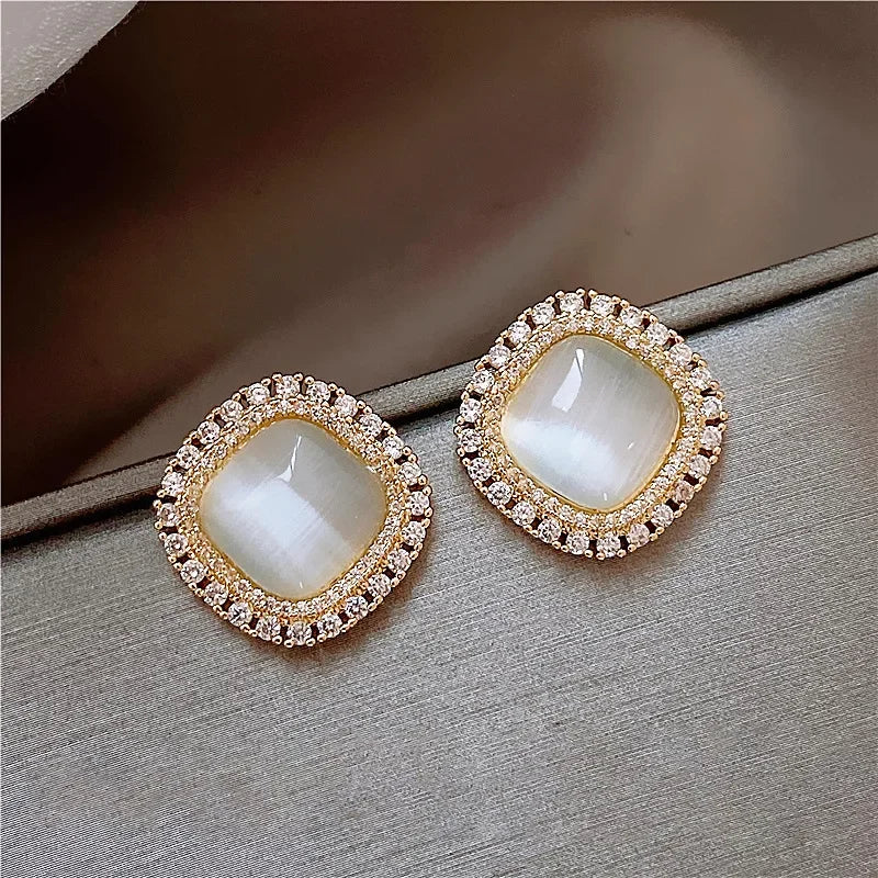 Orecchini Chic Quadrati con Opale e Zirconi Cubici