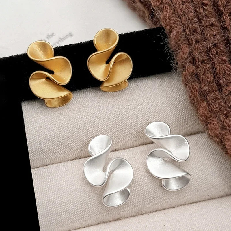 Orecchini a Fiore in Argento e Oro 18K