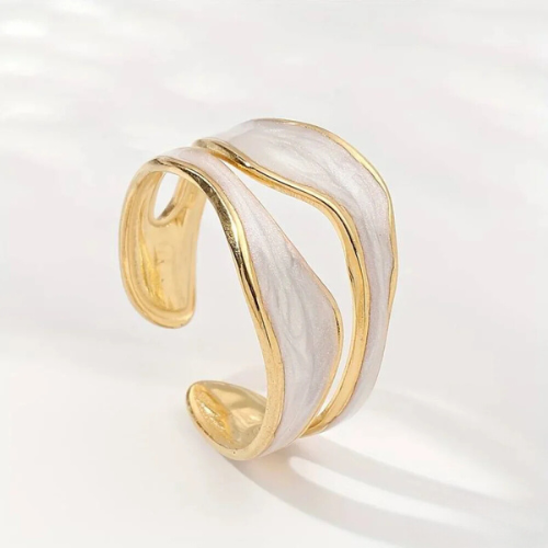 Anello aperto ondulato placcato oro