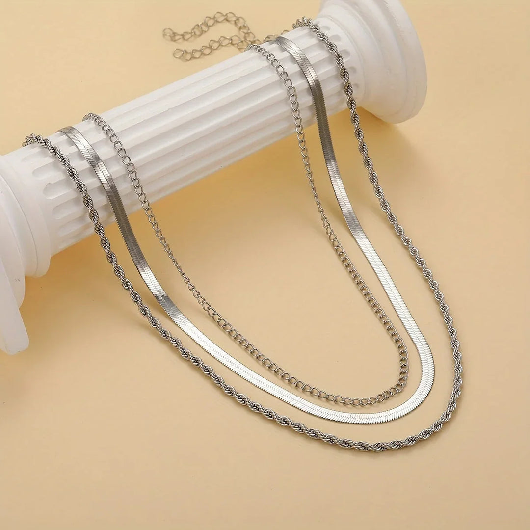 Collana Dorata Multifilo Elegante