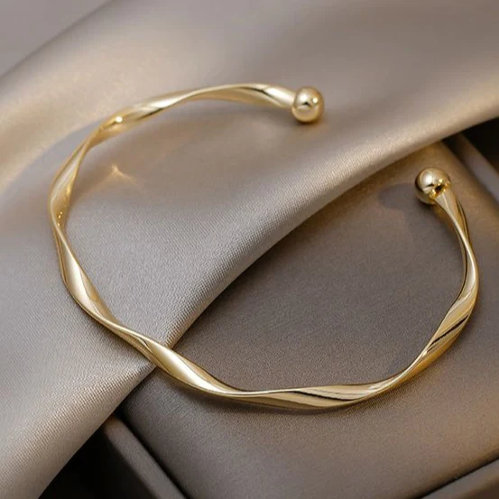 Bracciale elegante in oro