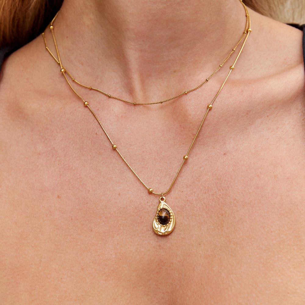 Collana Elegante in Oro con Pietra Occhio di Tigre